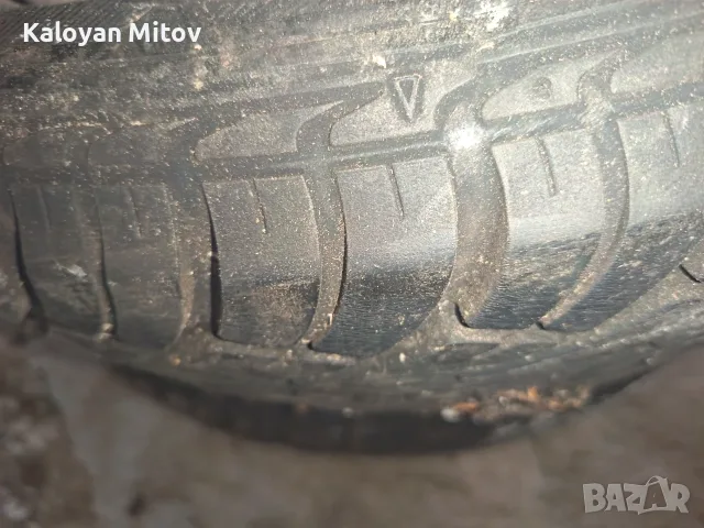 4 броя гуми GOODYEAR 235/65/17, снимка 3 - Гуми и джанти - 56166783