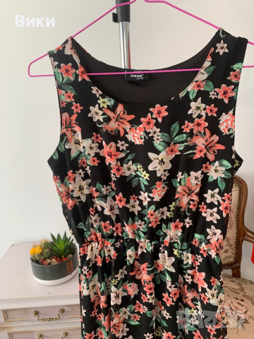 Асиметрична рокля 12-14г ръст 158-164 подходяща за размер XS, снимка 15 - Рокли - 44687429