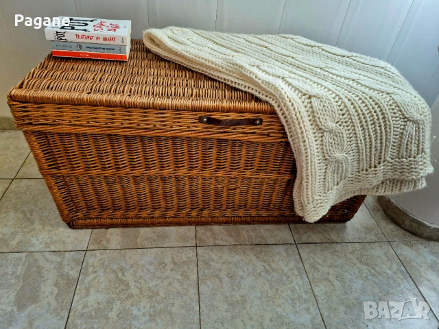 Автентичен голям плетен сандък - ретро стил