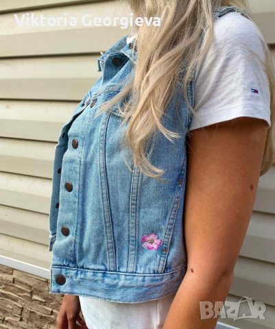 Рисувано дънково елече, снимка 8 - Елеци - 40145041