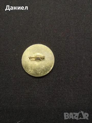 Значка 100 години военно болнично дело , снимка 2 - Антикварни и старинни предмети - 49184981