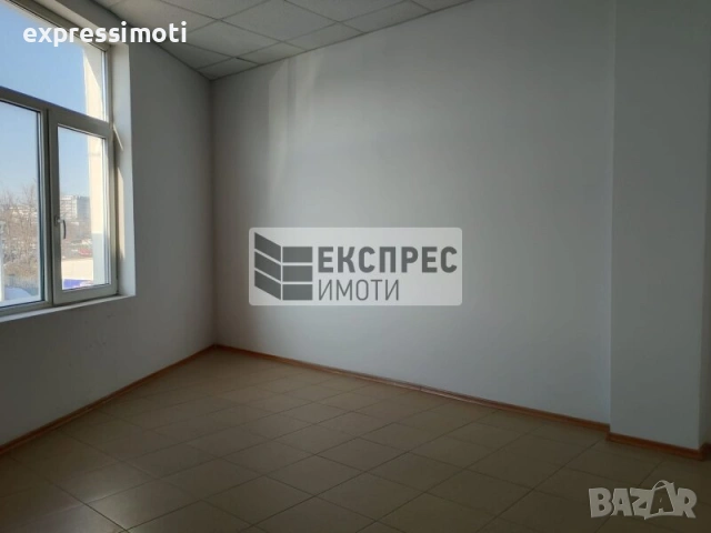 Сграда с паркинг, офис с шоу рум, до главен път, снимка 4 - Магазини - 53285238