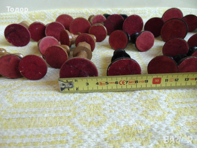 Бакелитови фигури за шах, снимка 10 - Шах и табла - 52859011