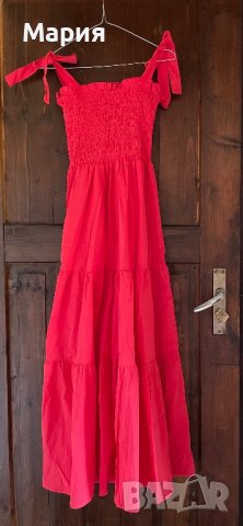 Червена рокля, снимка 1