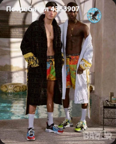 Versace халат, снимка 2 - Хавлиени кърпи - 51139577