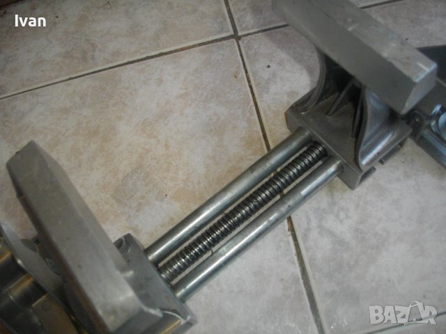 Швейцарско Алуминиево Менгеме-Голям Захват-16см-С 2 Щипки Оригинални-SWISS MADE-Почти Ново, снимка 4 - Менгемета - 40060901