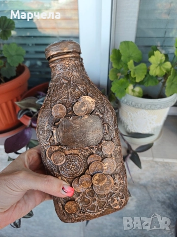 декоративна бутилка с монети , снимка 7 - Декорация за дома - 51948402