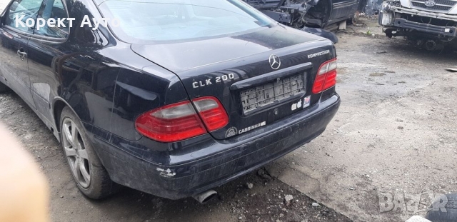 Мерцедес, снимка 2 - Автомобили и джипове - 36054201