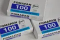 FOMA- черно-бели фотохартии 13х18 и 18х24 и планфилми 6/9, снимка 3