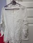 Дамска блузка бяла, снимка 1 - Блузи с дълъг ръкав и пуловери - 40494804
