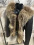 Яке естествена кожа и богата лисица С/М размер намалям на 300 лева, снимка 1