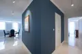 Продаваме Тристаен Апартамент в Борово, снимка 3