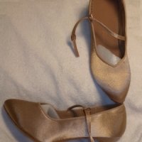 Нови налични. Затворени дамски обувки за танци. за крак 23,5-25,5 см, снимка 2 - Дамски обувки на ток - 38728113