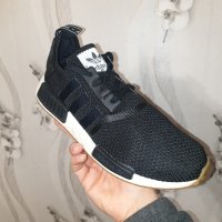  ADIDAS NMD R1 GUM SOLE  номер 44-44 2/3 оригинални маратонки , снимка 9 - Маратонки - 41497451