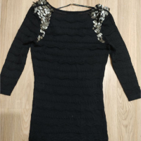 Страхотна дамска блуза S размер, снимка 2 - Блузи с дълъг ръкав и пуловери - 36312711
