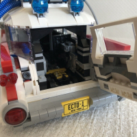 LEGO Icons: Ghostbusters ECTO-1 2352 части/елемента, снимка 5 - Конструктори - 44796515