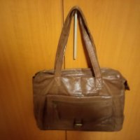 Дамска чанта PIECES естествена кожа , снимка 2 - Чанти - 42358403