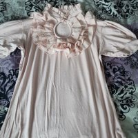 Елегантна дамска блузка, снимка 1 - Тениски - 40996728