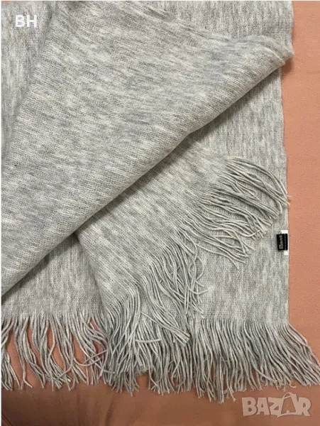 Марков шал сив, снимка 1