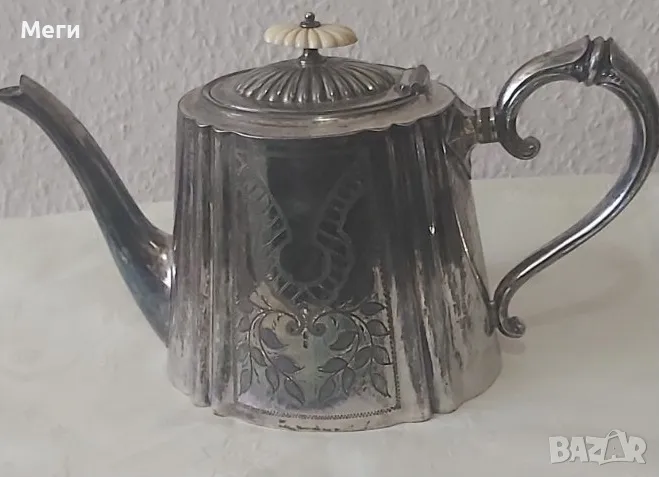 Античен Викториански Посребрен Чайник, снимка 1