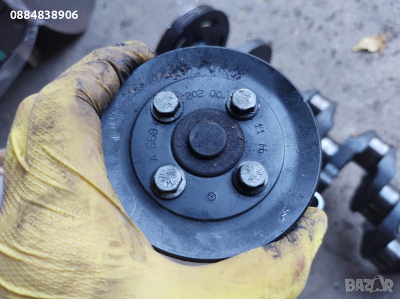 Водна помпа с Шайба A 668 202 00 11 за MERCEDES-BENZ A-CLASS (W168), снимка 1