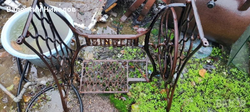 крака от шевна машина СИНГЕР, снимка 1