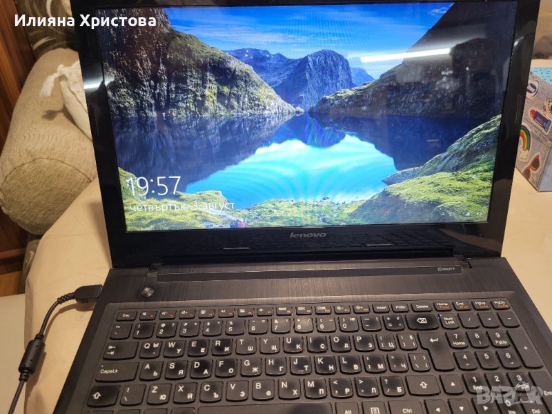 Лаптоп Lenovo в много добро състояние, снимка 1