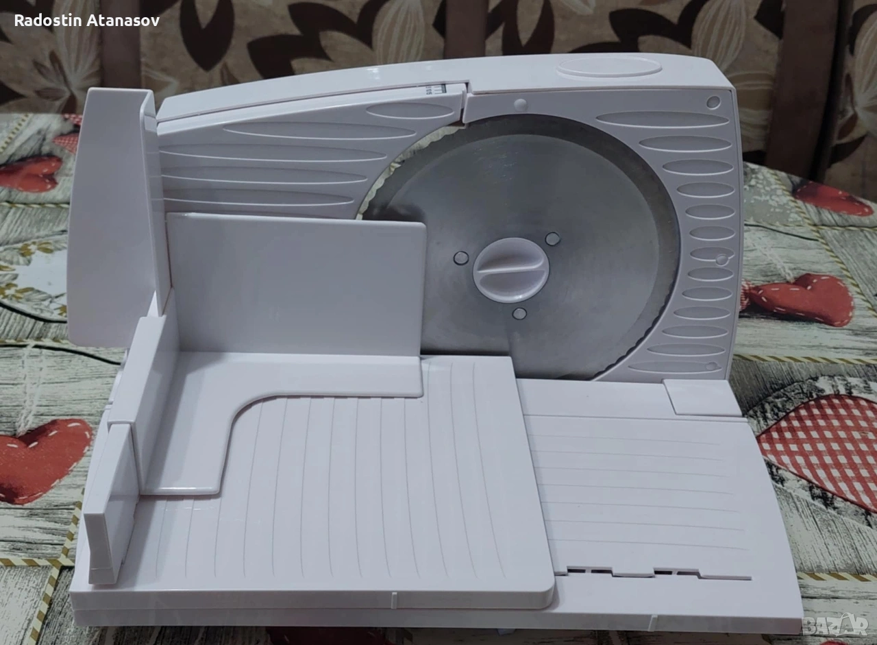 Машина за мезета и хляб , снимка 1