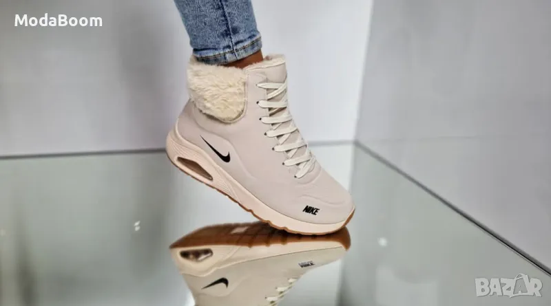 Nike дамски маратонки , снимка 1