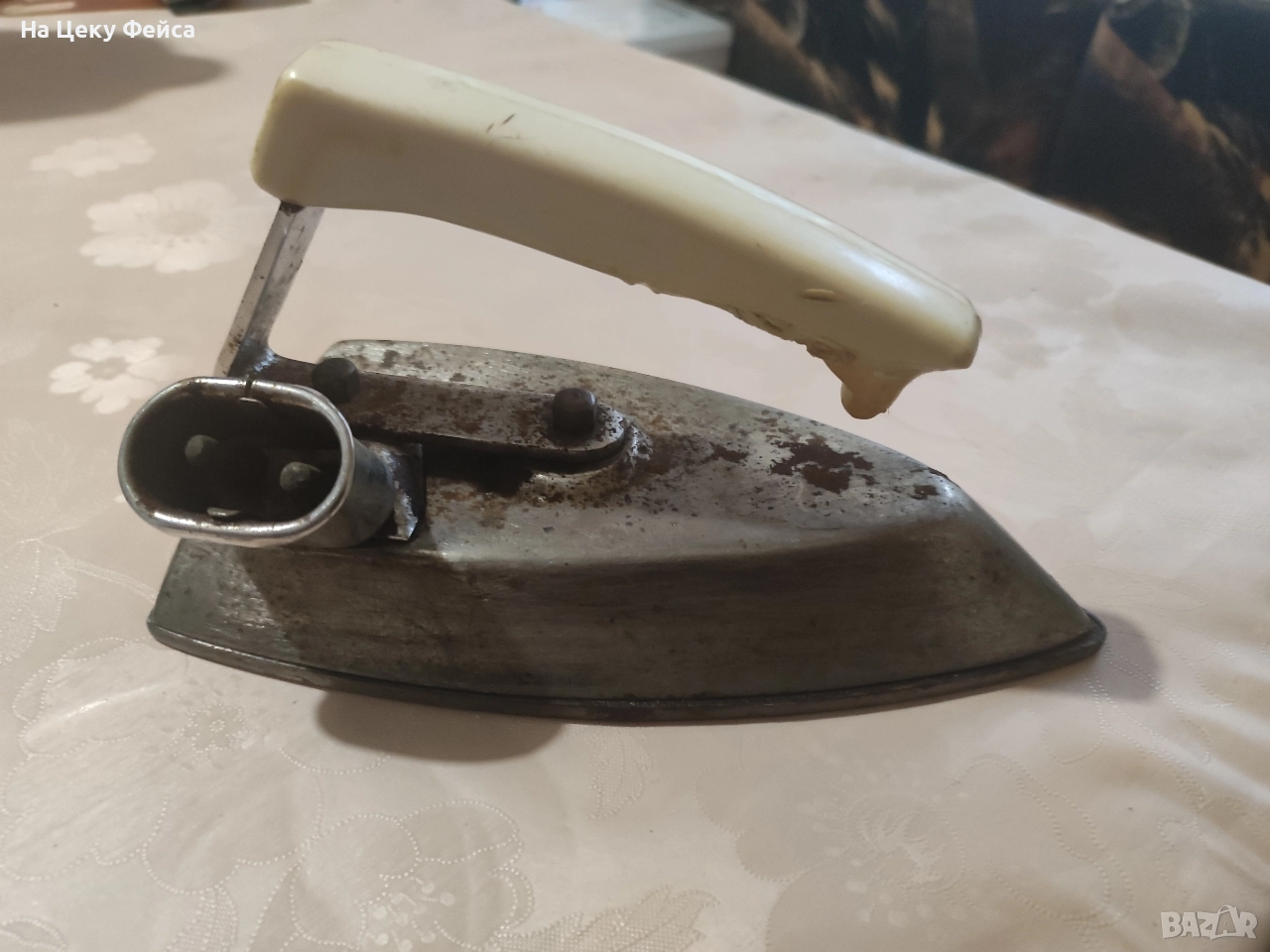 Стара електрическа ютия, снимка 1