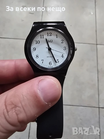 Часовник Q&Q като нов оргинален , снимка 3 - Мъжки - 53570377