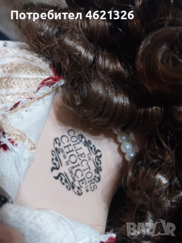 Викторианска порцеланова кукла колекционерско издание с чадър и шапка, снимка 7 - Декорация за дома - 52069123