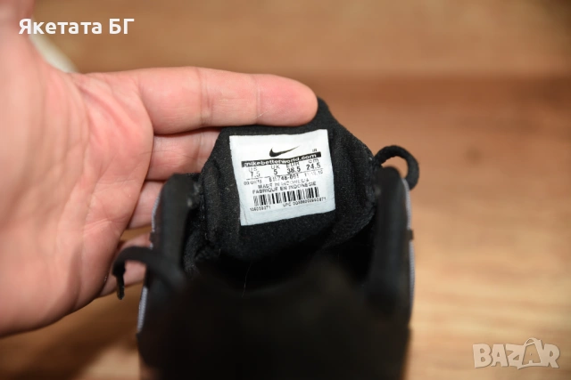 Nike Оригинални маратонки 38.5 номер, снимка 7 - Маратонки - 53793424