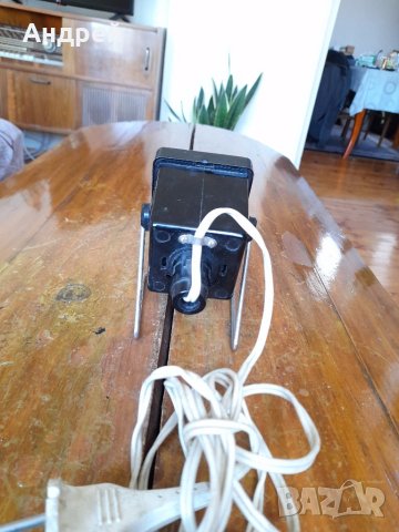 Стара електрическа лампа, снимка 3 - Антикварни и старинни предмети - 41745261