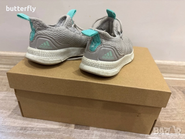Adidas детски маратонки, снимка 4 - Детски обувки - 51757859