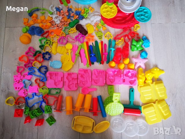 Мега-комплект за игра с пластелини Playdough, снимка 6 - Пластелини, моделини и пясъци - 41393356