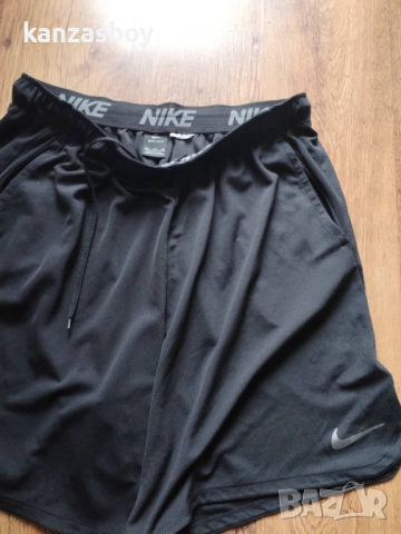 nike Hotsell Men s Woven 9 Training Shorts - страхотни мъжки шорти 2ХЛ, снимка 4 - Спортни дрехи, екипи - 53179218