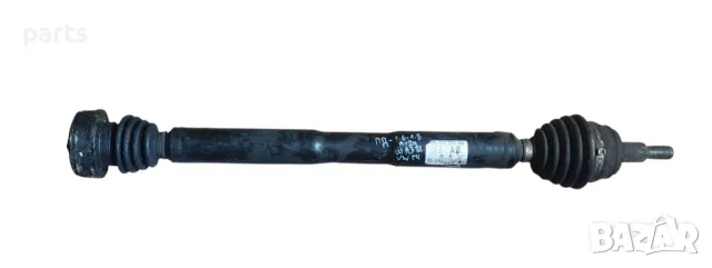 Предна Дясна Полуоска 1.6 - 1.8 (2) Ауди A3 8L - A4 B5 - VW
- 1J0407272AB