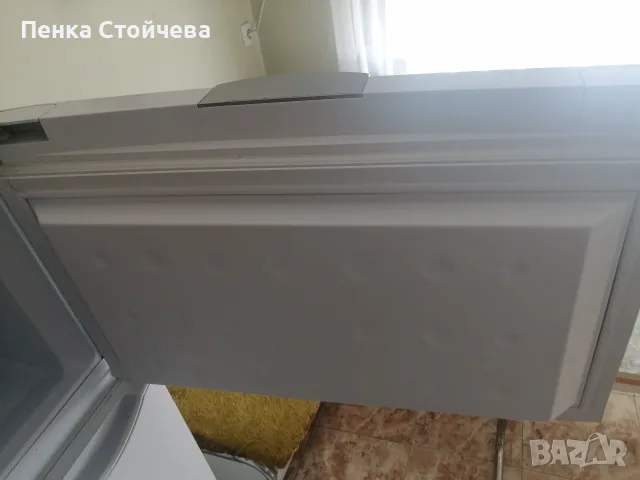 Хладилник Indezit за части, снимка 2 - Хладилници - 55766957
