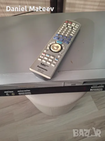 комбинирано видео с DVD , снимка 2 - Плейъри, домашно кино, прожектори - 56246093