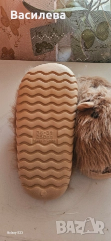 пантофи Капибара , снимка 3 - Пантофи - 53383458