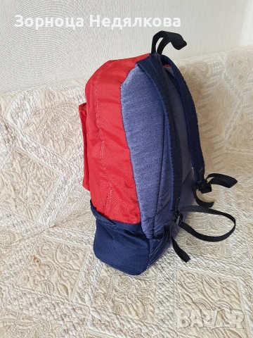 Лека туристическа раница предназнзчена за близки туристически преходи , снимка 2 - Раници - 53643752