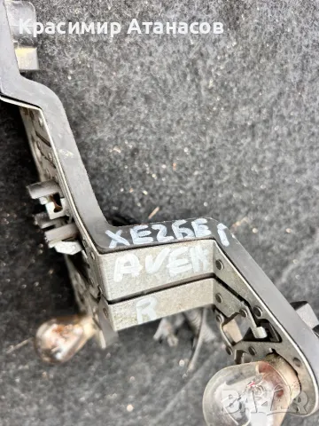 Платка десен стоп за Тойота Авенсис T25.хечбек.89028783, снимка 5 - Части - 48485914