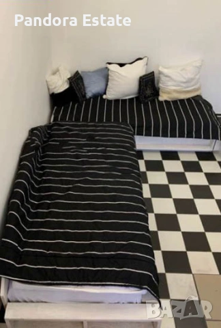 Продава едностаен апартамент в кв. Света Троица