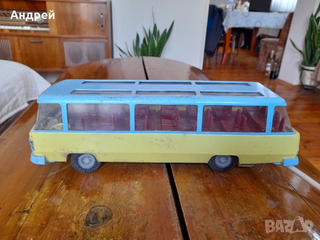Стара играчка автобус, снимка 4 - Антикварни и старинни предмети - 41818587