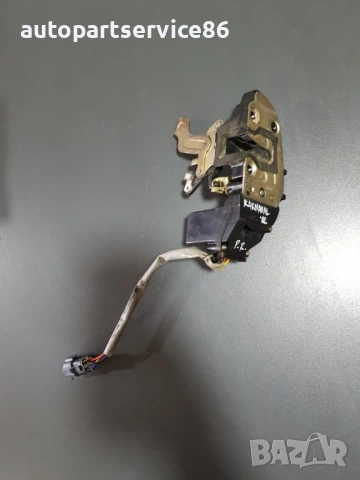 Механизъм на бравата на предната дясна врата за KIA Carnival 2.9 CRDi (2002–2006)