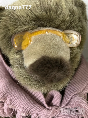 Vtg Скъпоценно плюшено мече Плюшена играчка Баба Очила Шал  90-те Vtg, снимка 4 - Плюшени играчки - 52267708