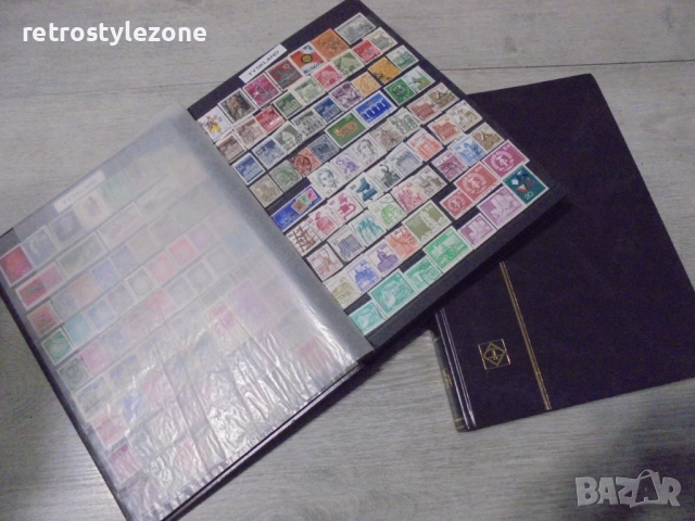 № 8373 Колекция от над 2000 пощенски марки  , снимка 2 - Други ценни предмети - 52449018