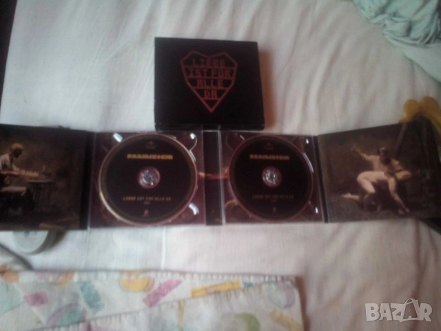 НОВ! ДВОЕН! Компакт диск Metallica Дед магнетик   CD METALICA Death magnetic, снимка 3 - CD дискове - 53691164