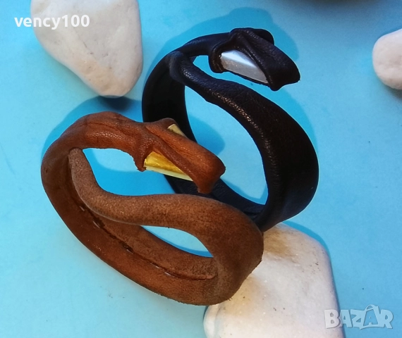 Дамски кожени гривни с метал, снимка 4 - Гривни - 52169267